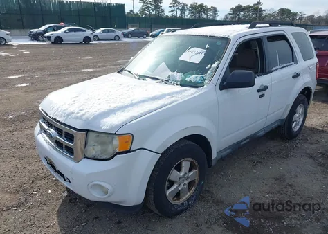 2012 Ford Escape Xlt z USA, uszkodzony, nr VIN 1FMCU0D77CKA76974